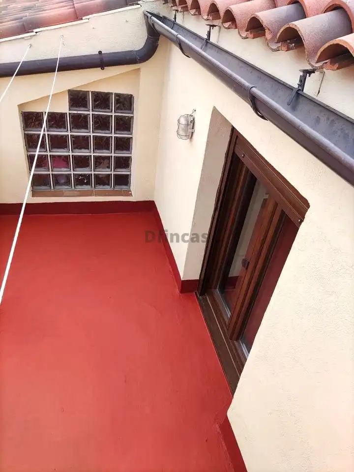Terrassa de Dúplex en venda en Mora de Rubielos amb Calefacció i Traster