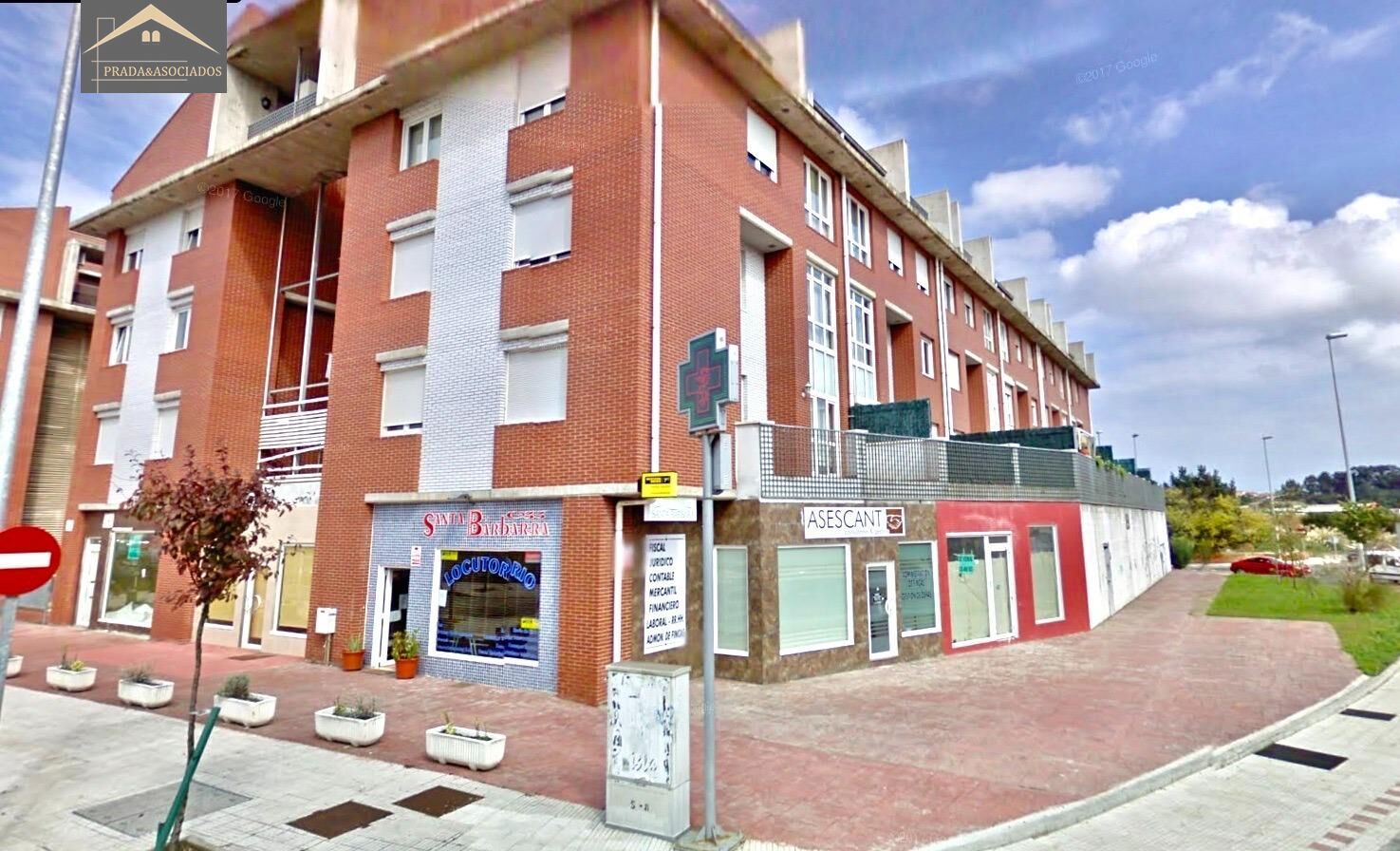Vista exterior de Planta baixa en venda en El Astillero   amb Calefacció