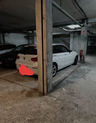 Garaje en Venta en Rúa do Conde de Torrecedeira en Berbés - Peritos