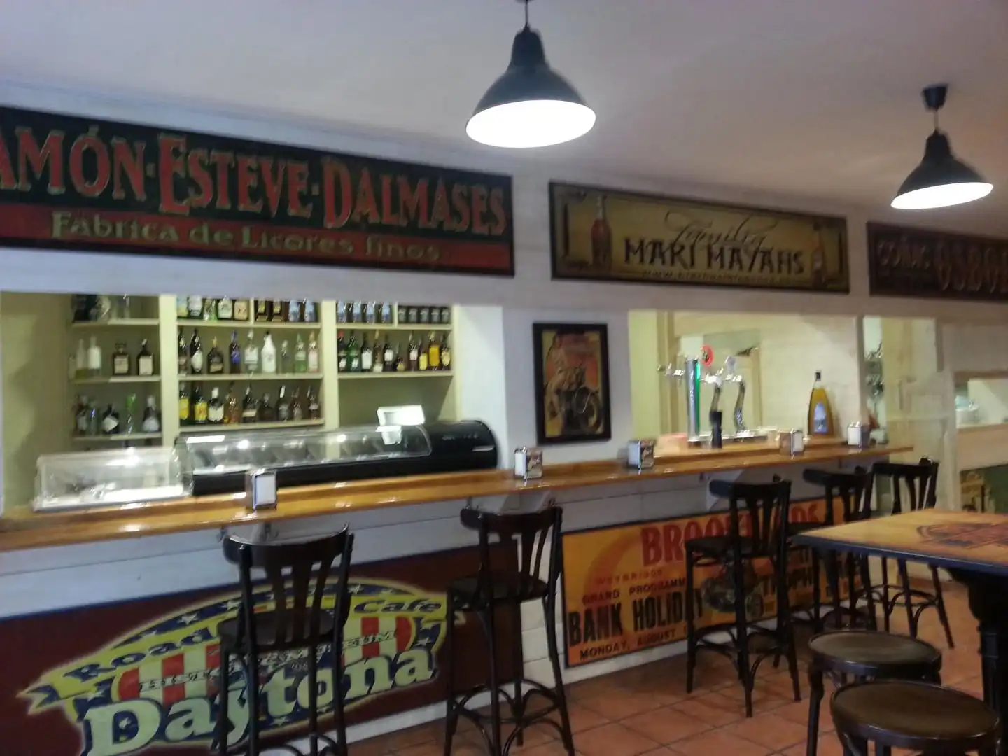 Local comercial en traspàs a Carrer d'aragó 68