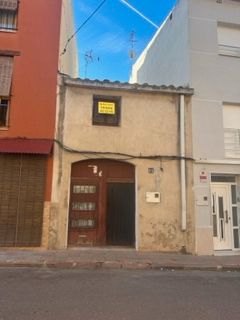 Exterior view of House or chalet for sale in Cabanes  with Furnished