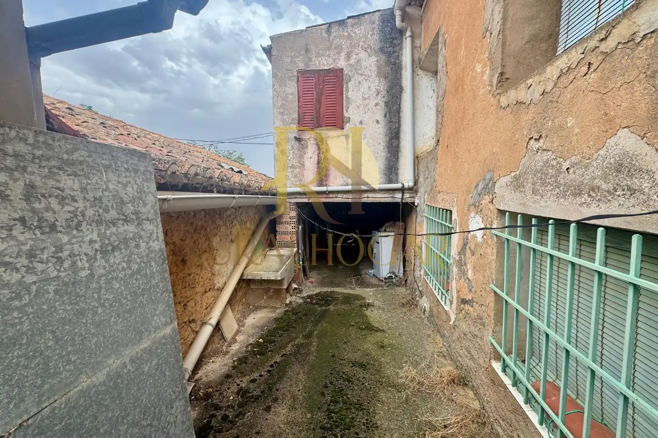 Exterior view of Houses for sale in Prados Redondos  with Storage room and Internet