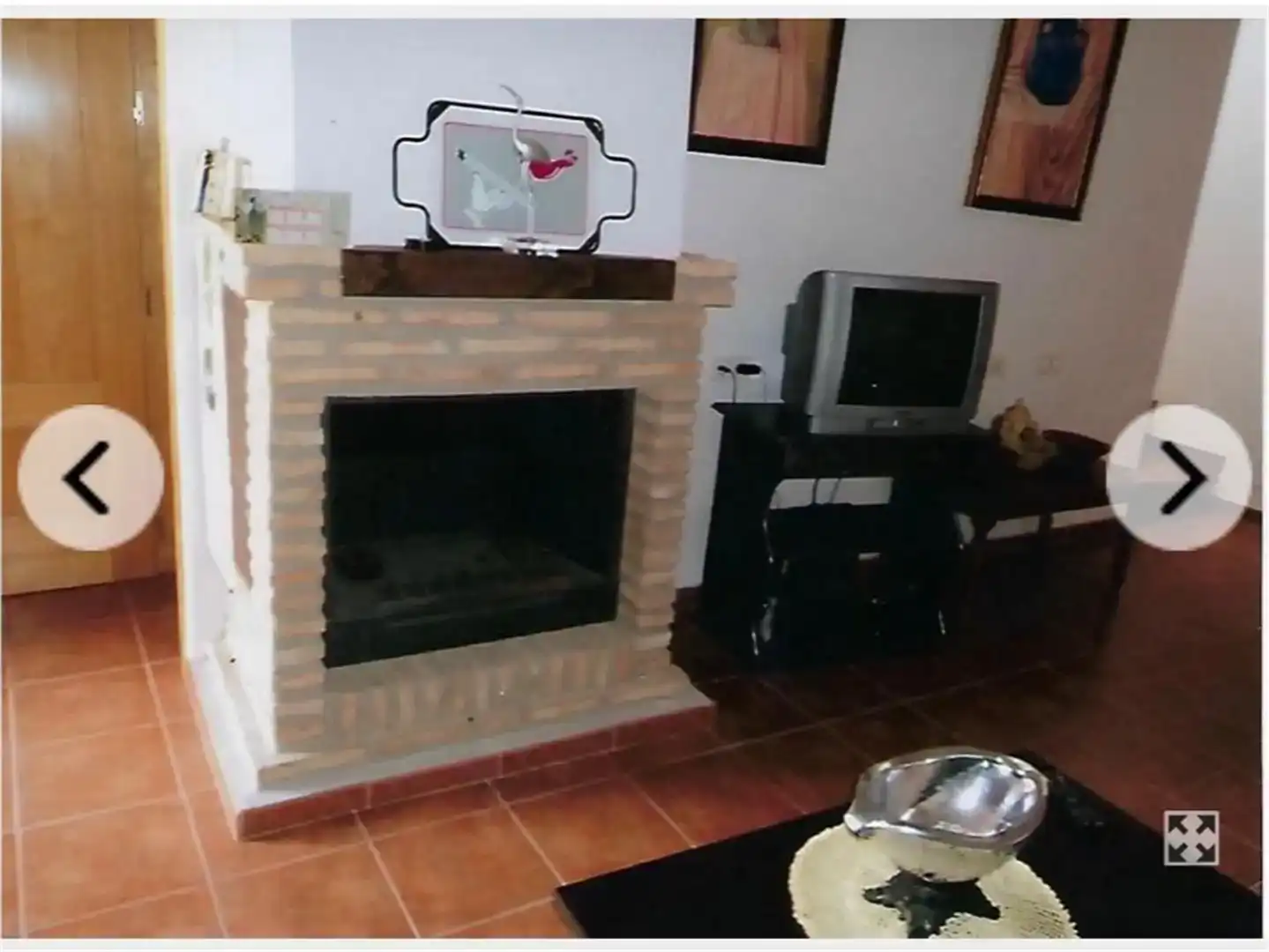 Sala d'estar de Finca rústica en venda en Las Tres Villas amb Jardí privat, Traster i Balcó