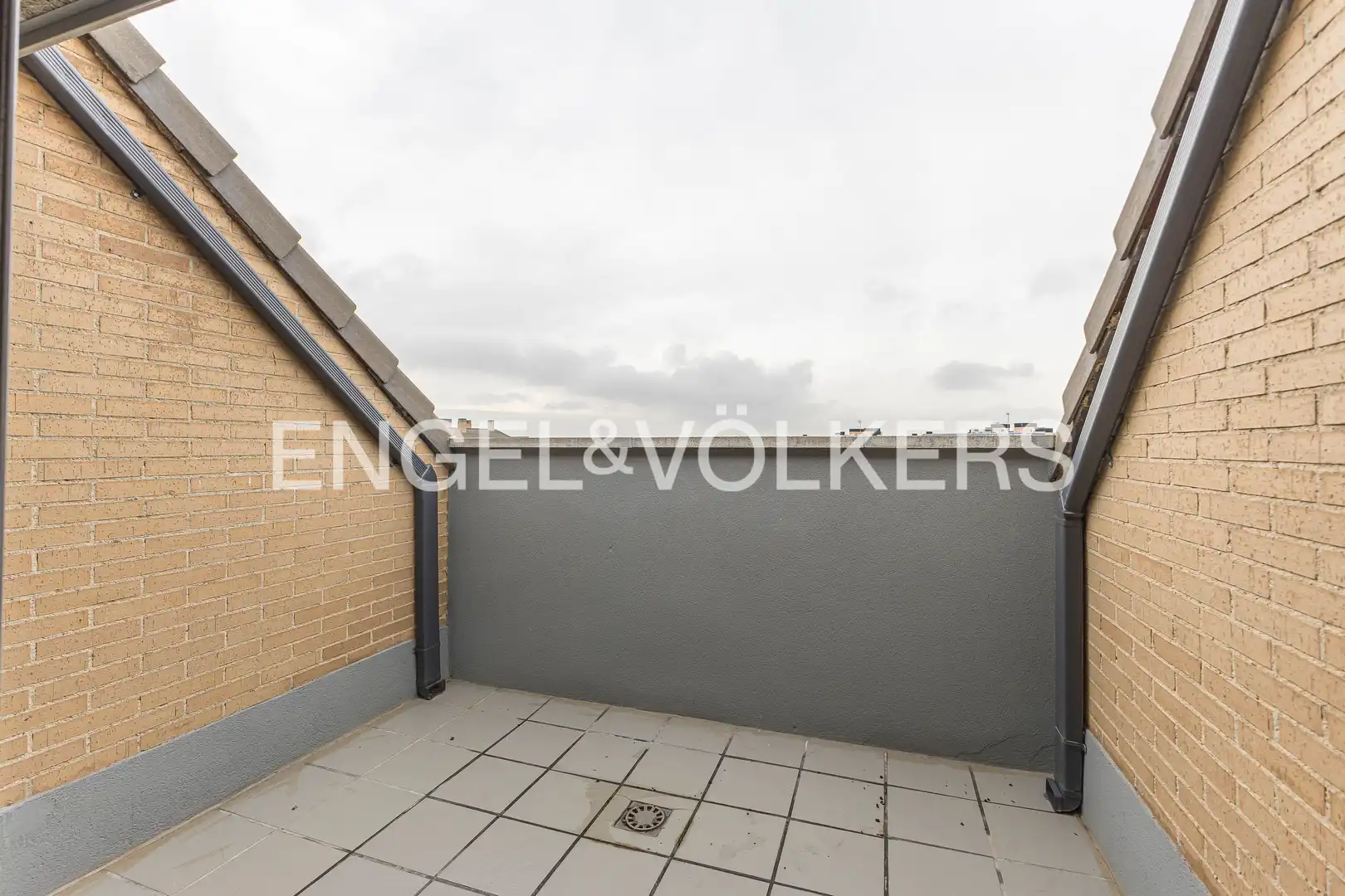 Terrace of Attic for sale in Boadilla del Monte  with Air Conditioner, Heating and Terrace