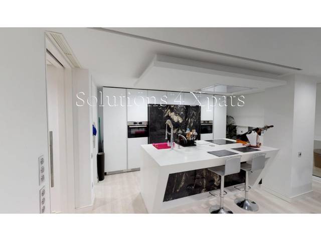 Dúplex en Venta en Calle Octavio López en Paseo Marítimo de Levante