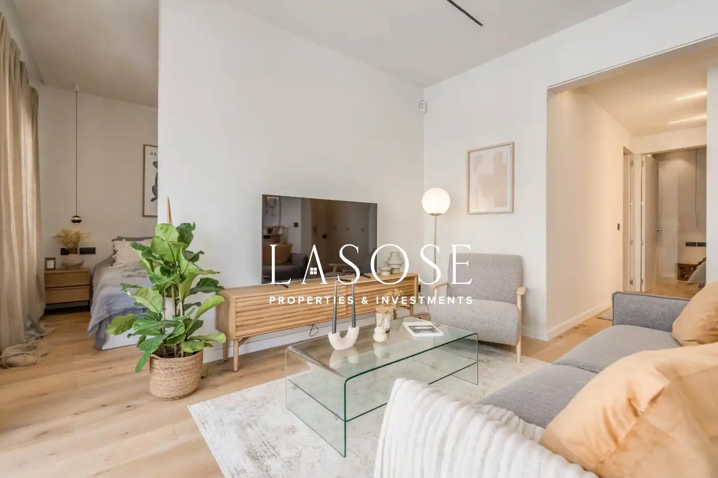 Sala d'estar de Pis en venda en Barcelona amb Aire condicionat, Calefacció i Parquet