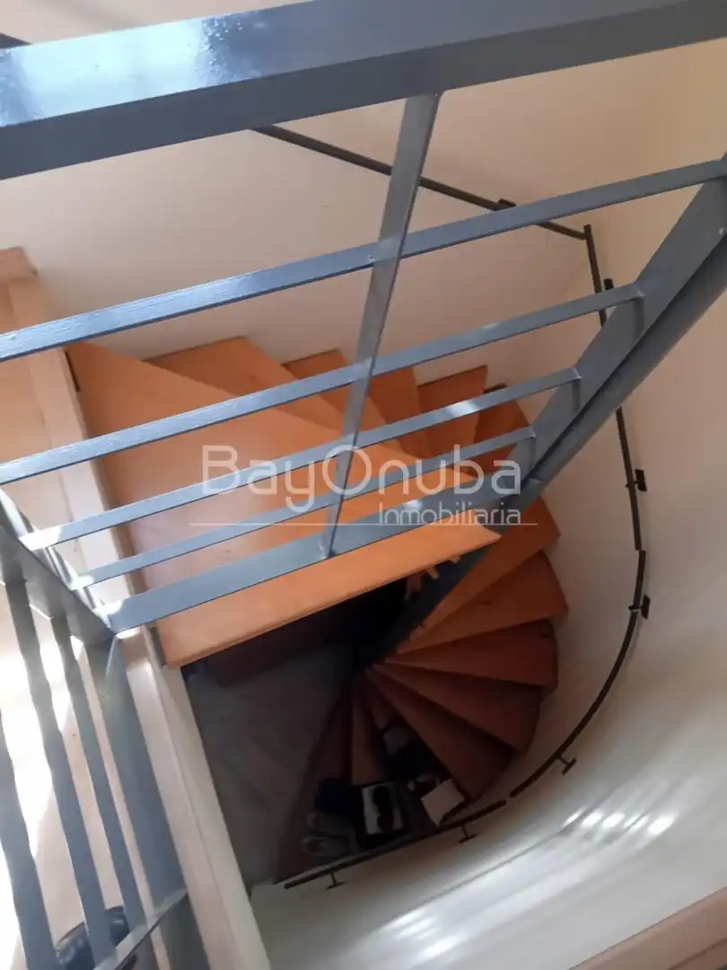 Casa adosada en venta en Huelva con Trastero y Piscina