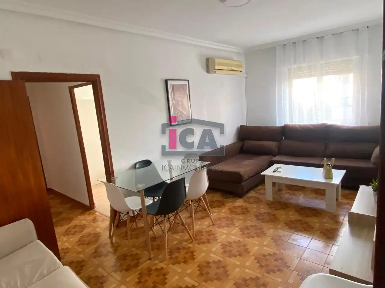 Flat with terrace to rent in CALLE ARGENTINA