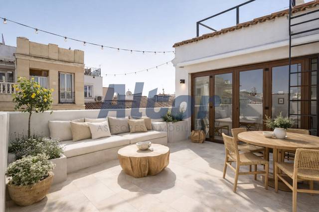 Ático en Venta en FUENCARRAL en Universidad - Malasaña