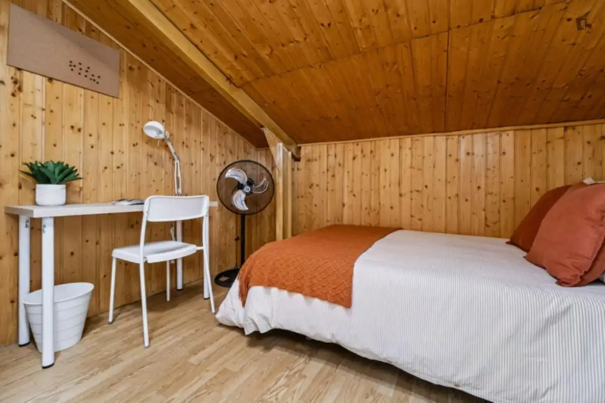 Bedroom of Houses for share in Madrid  with Heating, Furnished and Oven