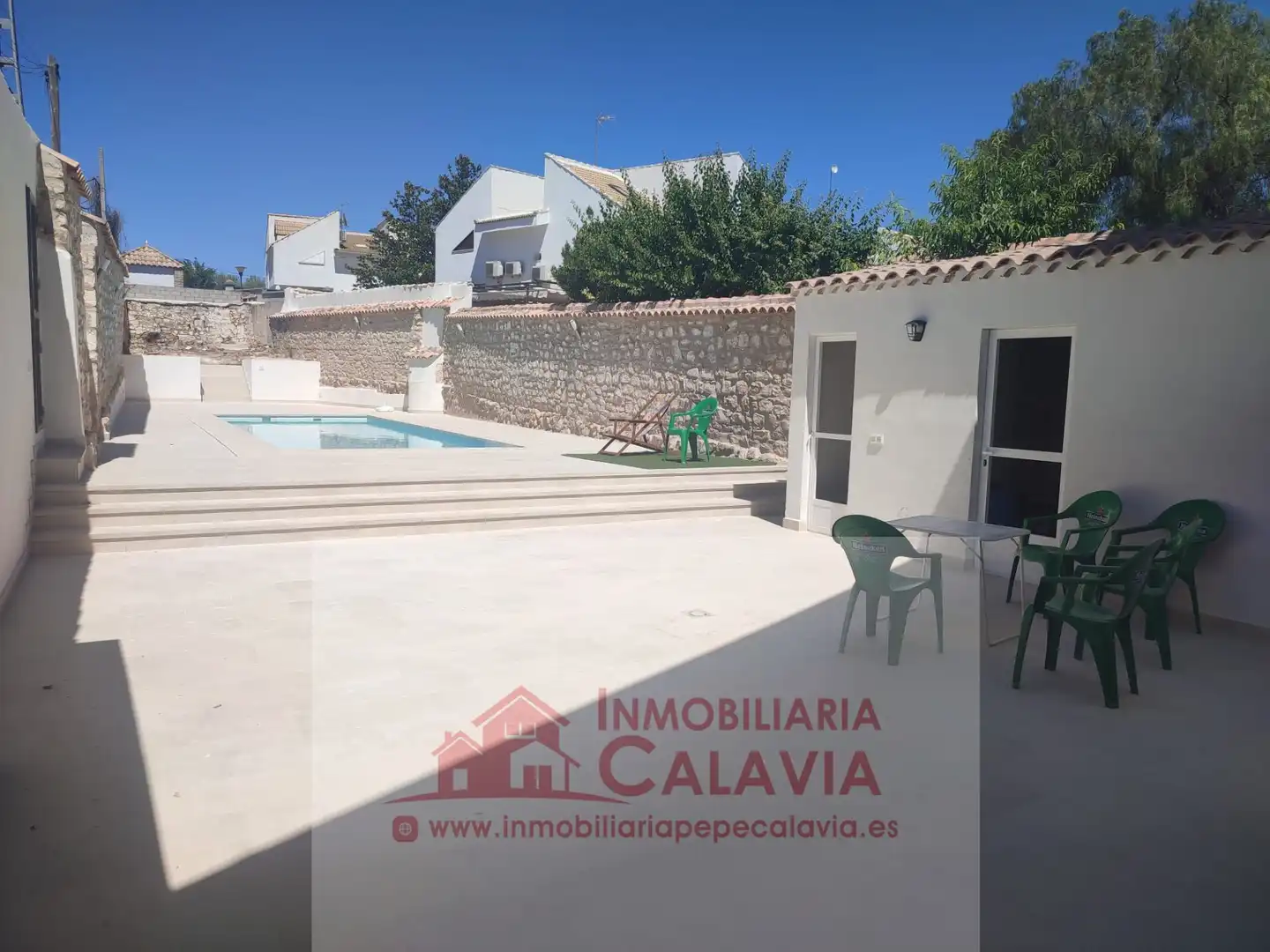 Xalet amb terrassa en venda a Baeza, imagen 3