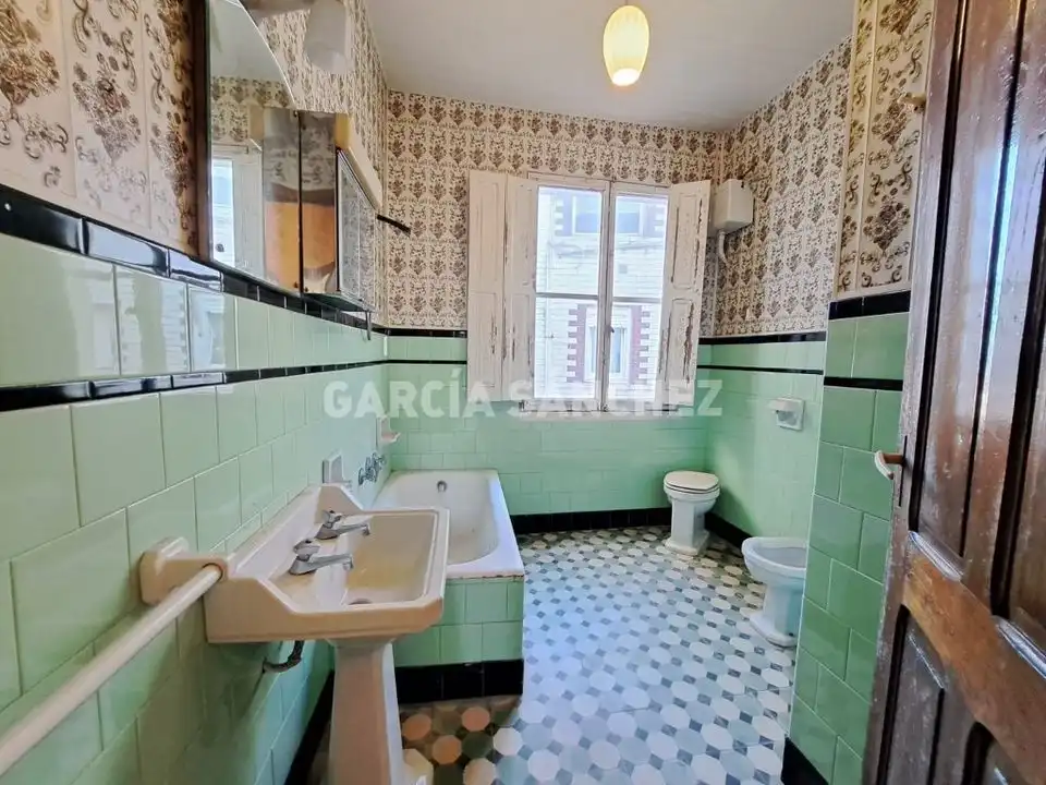 Bany de Casa adosada en venda en Boiro, A Coruña