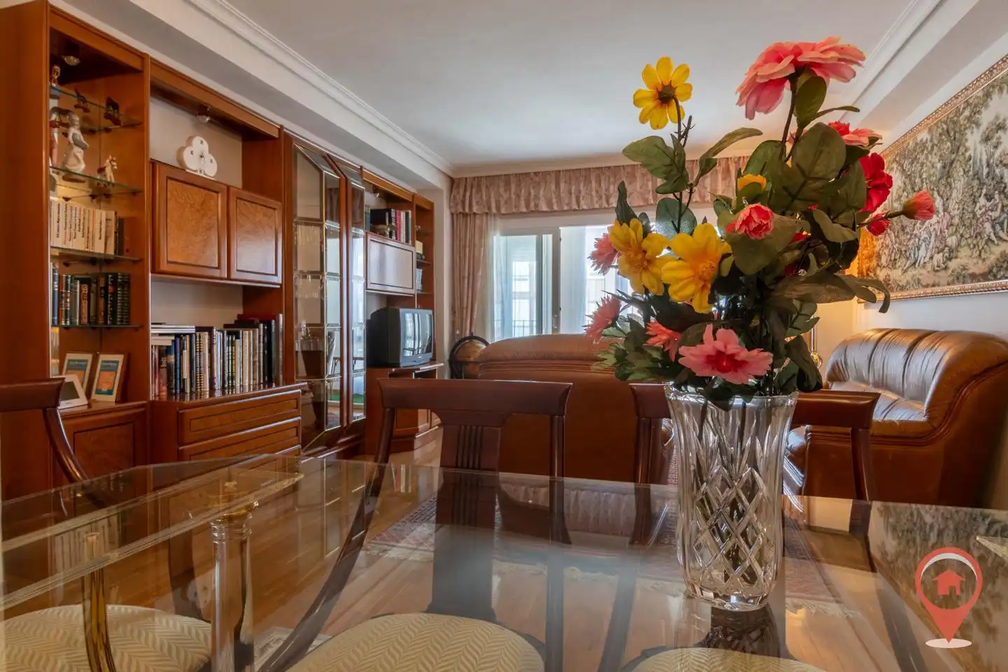 Sala d'estar de Pis en venda en Cuenca Capital amb Calefacció, Terrassa i Traster