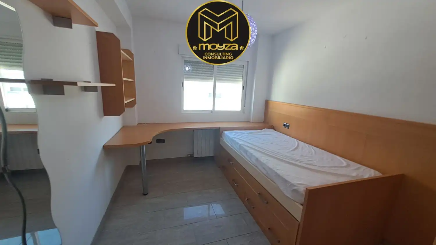 Dormitori de Casa o xalet en venda en Jaén amb Aire condicionat, Calefacció i Terrassa