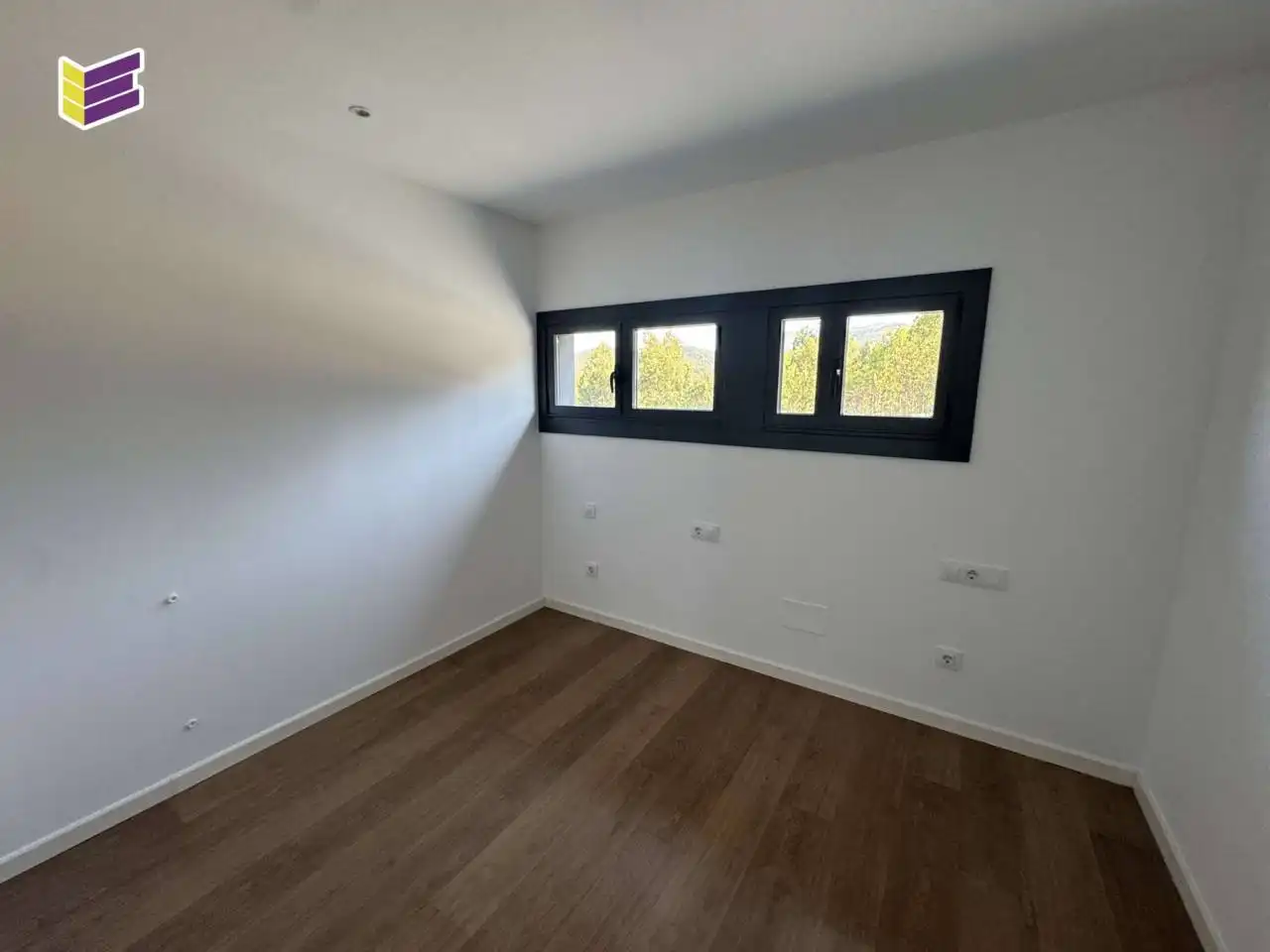 Habitación de Dúplex en venta en Baiona con Terraza, Trastero y Balcón
