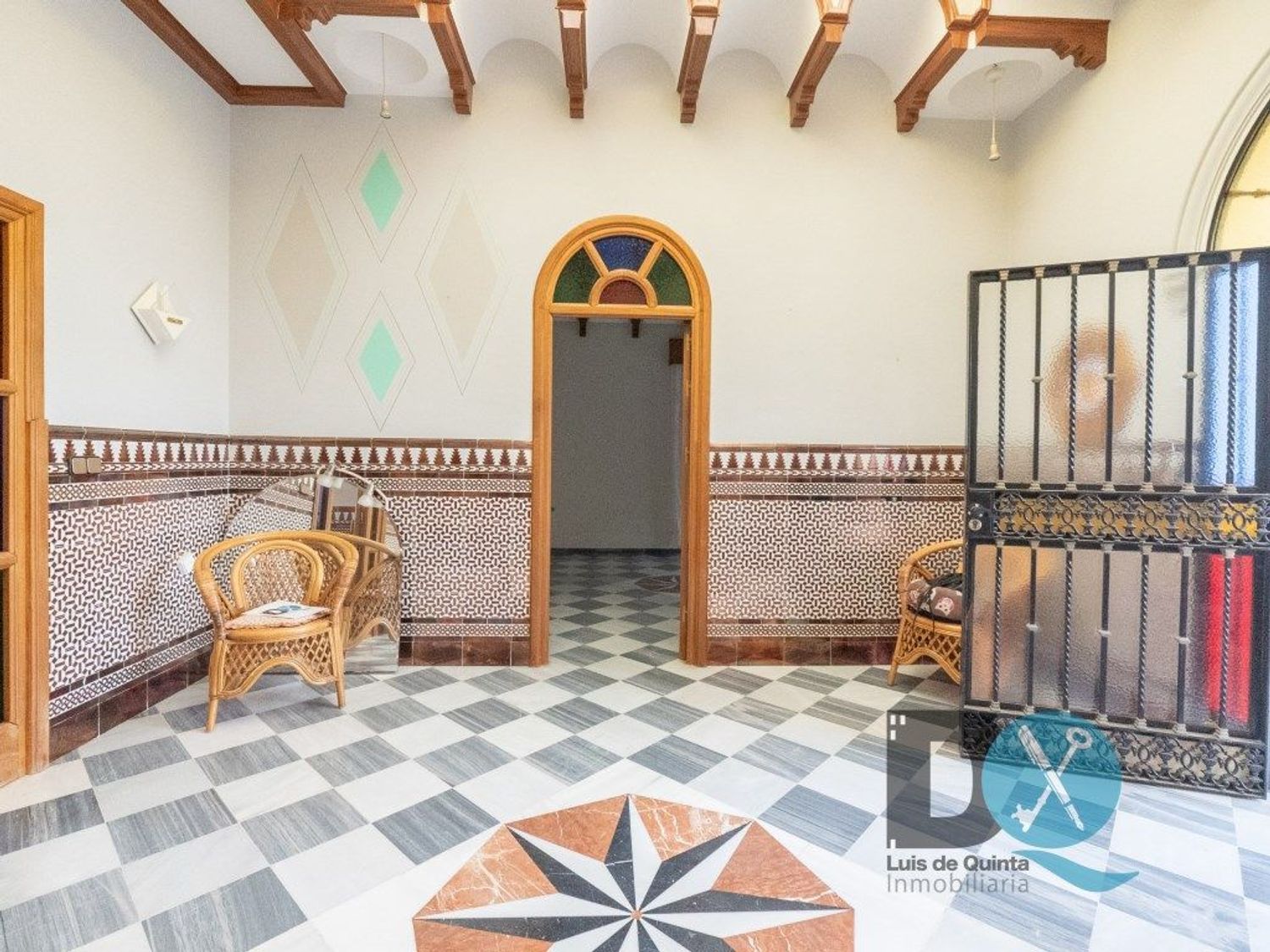 Casa o xalet en venda en Utrera amb Aire condicionat, Jardí privat i Terrassa