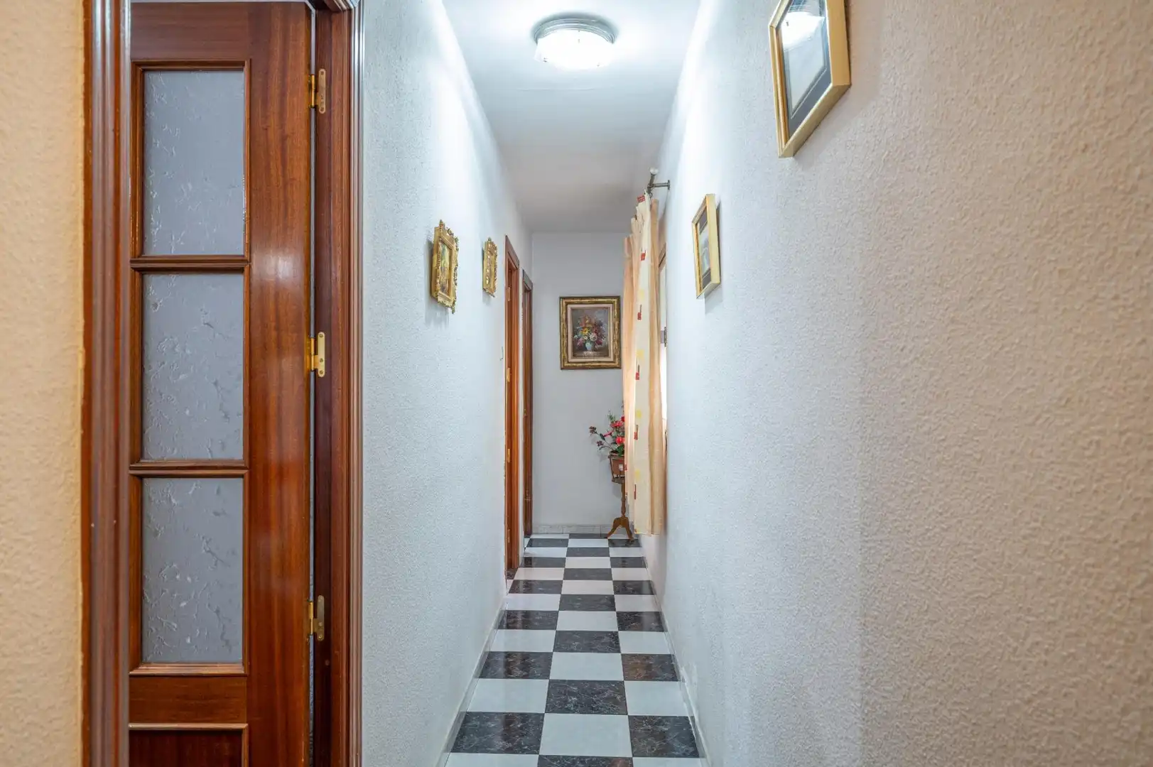 Flat for sale in Calle Santa Clara, Barrio de Zaidín