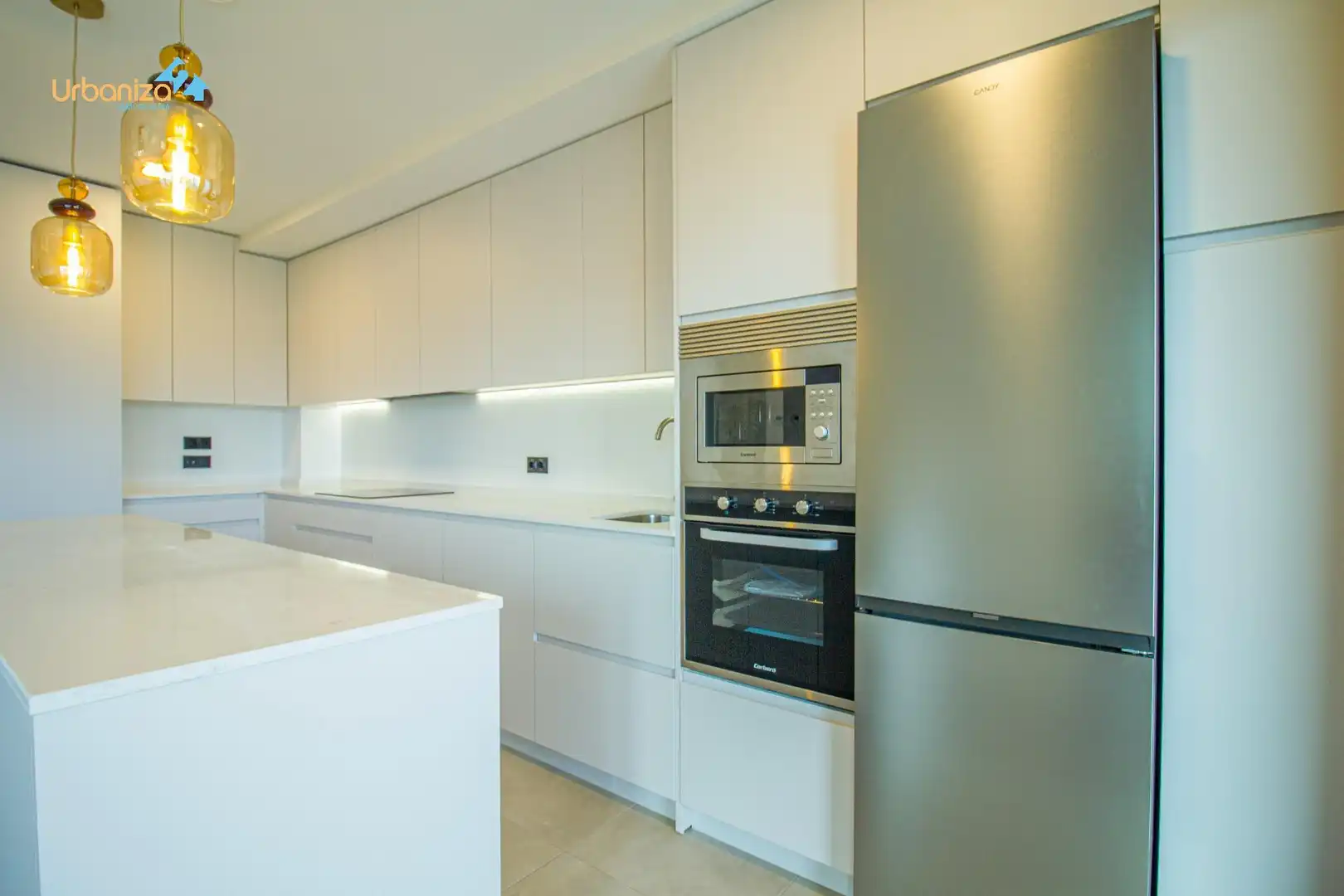 Apartment with pool to rent in Avenida de Adolfo Díaz Ambrona, imagen 7