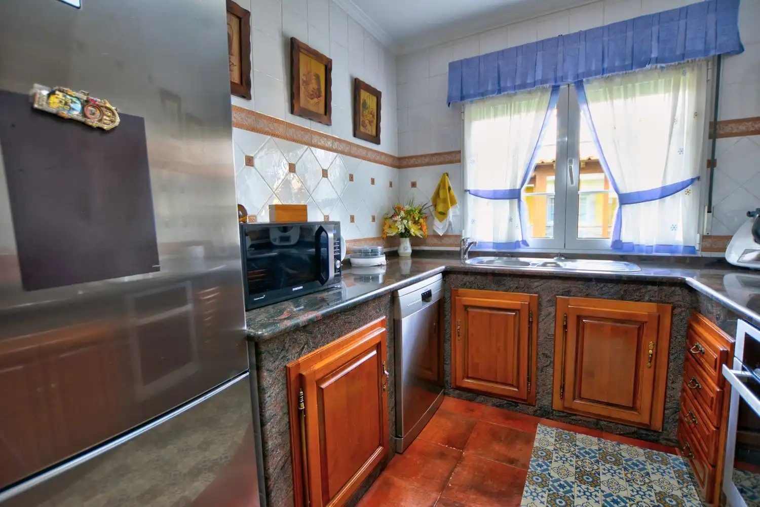 Cocina de Casa o chalet en venta en Avilés con Calefacción, Terraza y Trastero