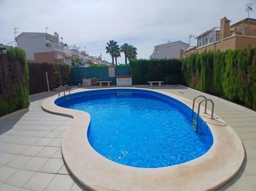 Maison mitoyenne avec piscine à vendre à El Moncayo - El Pòrtic
