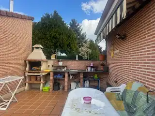 Terrace of Houses for rent in Villaquilambre  with Heating, Private garden and Parquet flooring