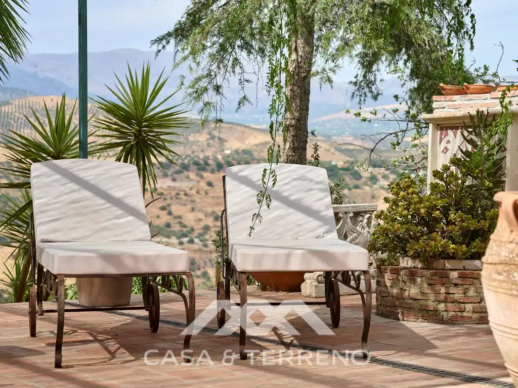 Terrace of Houses for sale in Comares  with Air Conditioner, Terrace and Swimming Pool