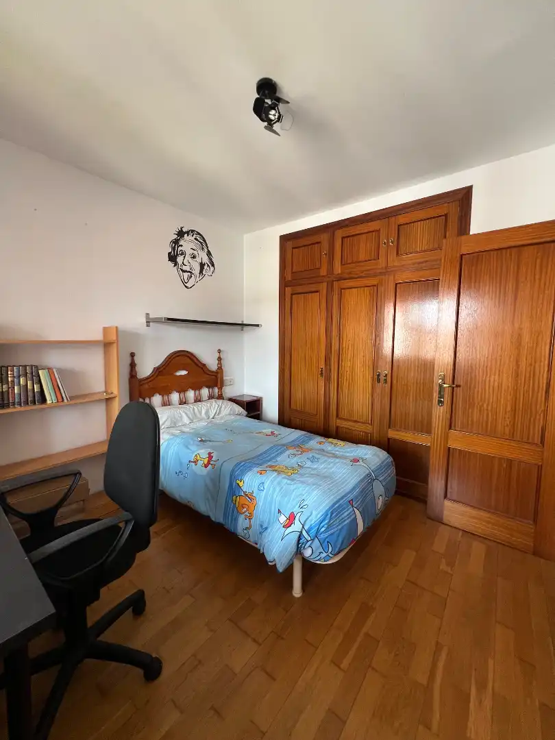 Casa adosada en venta en Calle los Fresnos, 13, Llanera