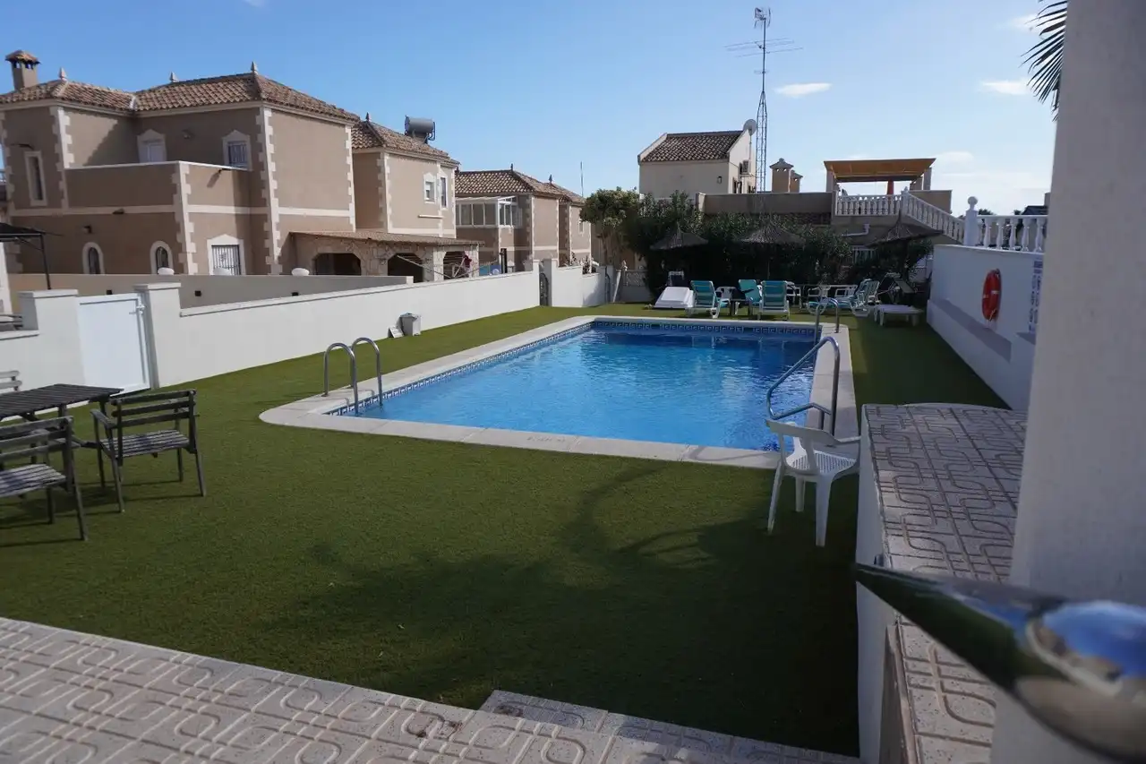 Studio for sale in Orihuela Costa