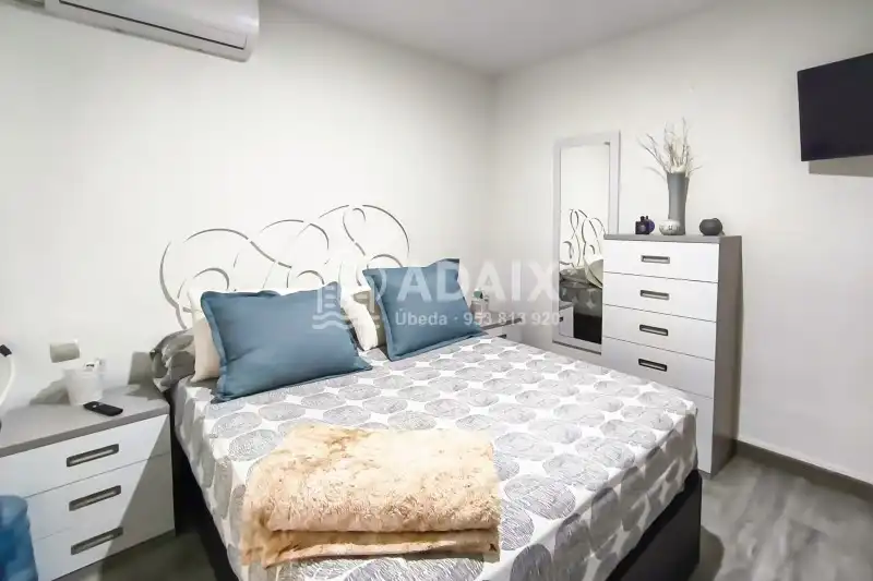Bedroom of Flat for sale in Úbeda, Jaén
