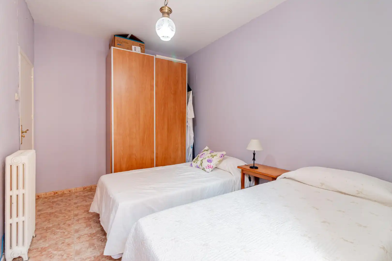 Habitación de Apartamento en venta en Madrid con Calefacción