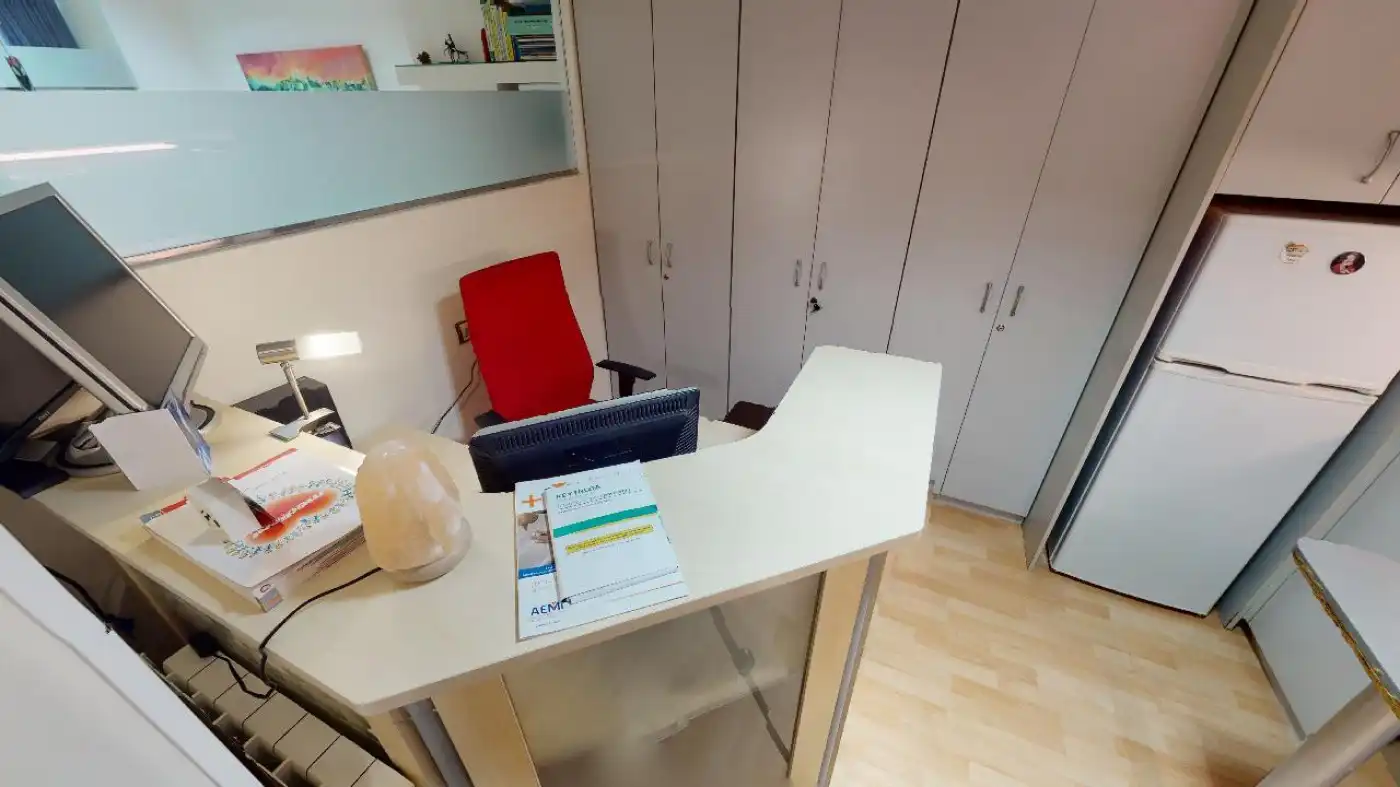 Commercial properties for sale in Sant Cugat del Vallès  with Air Conditioner and Furnished