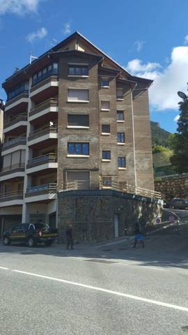 Apartamento en Alquiler en Carrer Torrent Pregó en Els Cortals