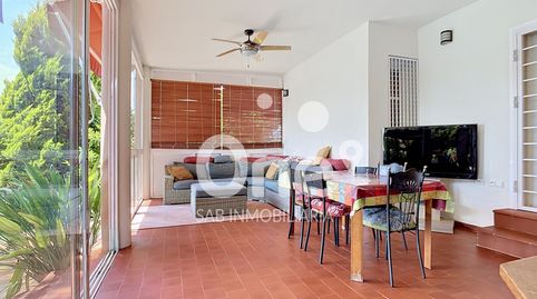Foto 4 de Casa o chalet de alquiler en Calle Xiprers, San Antonio de Benagéber, Valencia