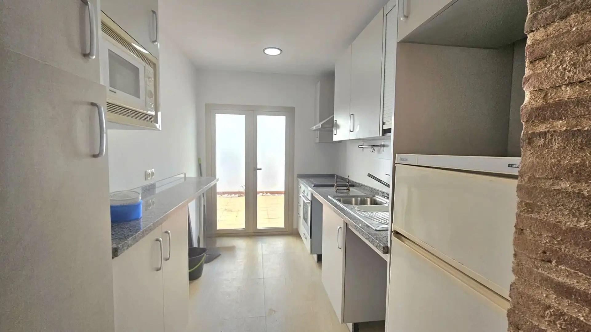 Cuina de Casa adosada en venda en Benalmádena amb Terrassa, Moblat i Piscina comunitària