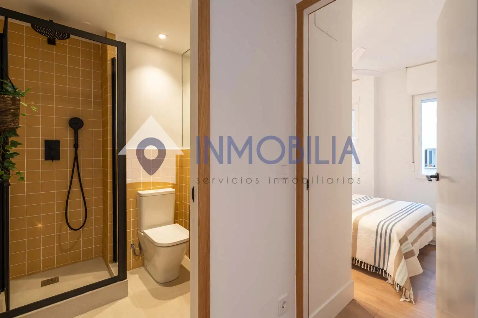 Habitación de Piso en venta en Madrid con Calefacción y Terraza