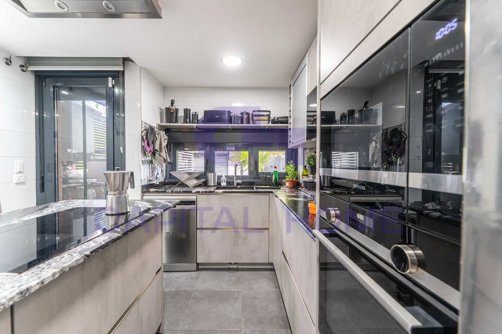 Casa aparellada amb terrassa en venda a Calle de Málaga, imagen 18