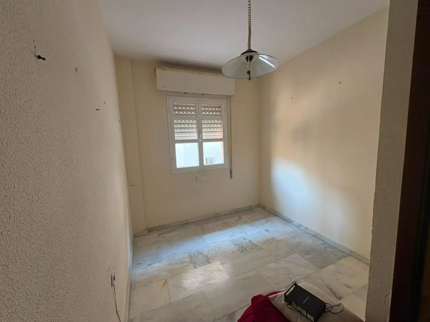 Dormitori de Casa adosada en venda en Cádiz amb Terrassa, Traster i Balcó