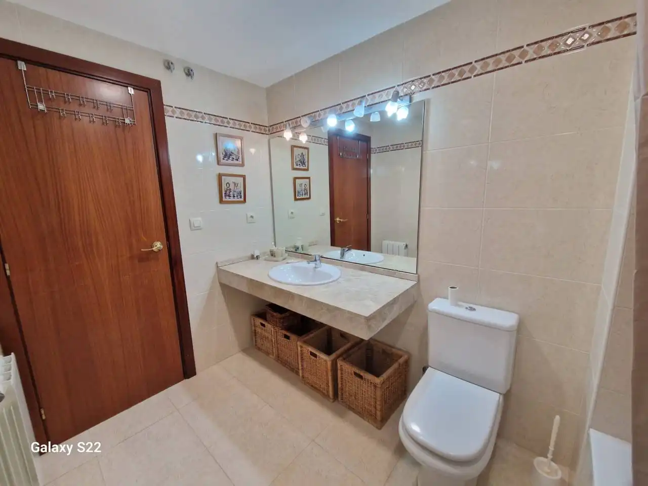 Bathroom of Flat for rent in Cubelles  with Air Conditioner, Heating and Terrace