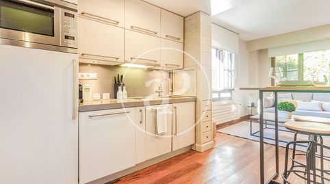 Photo 4 of Flat for rent in C. de Rodríguez Marín, El Viso, Madrid Capital