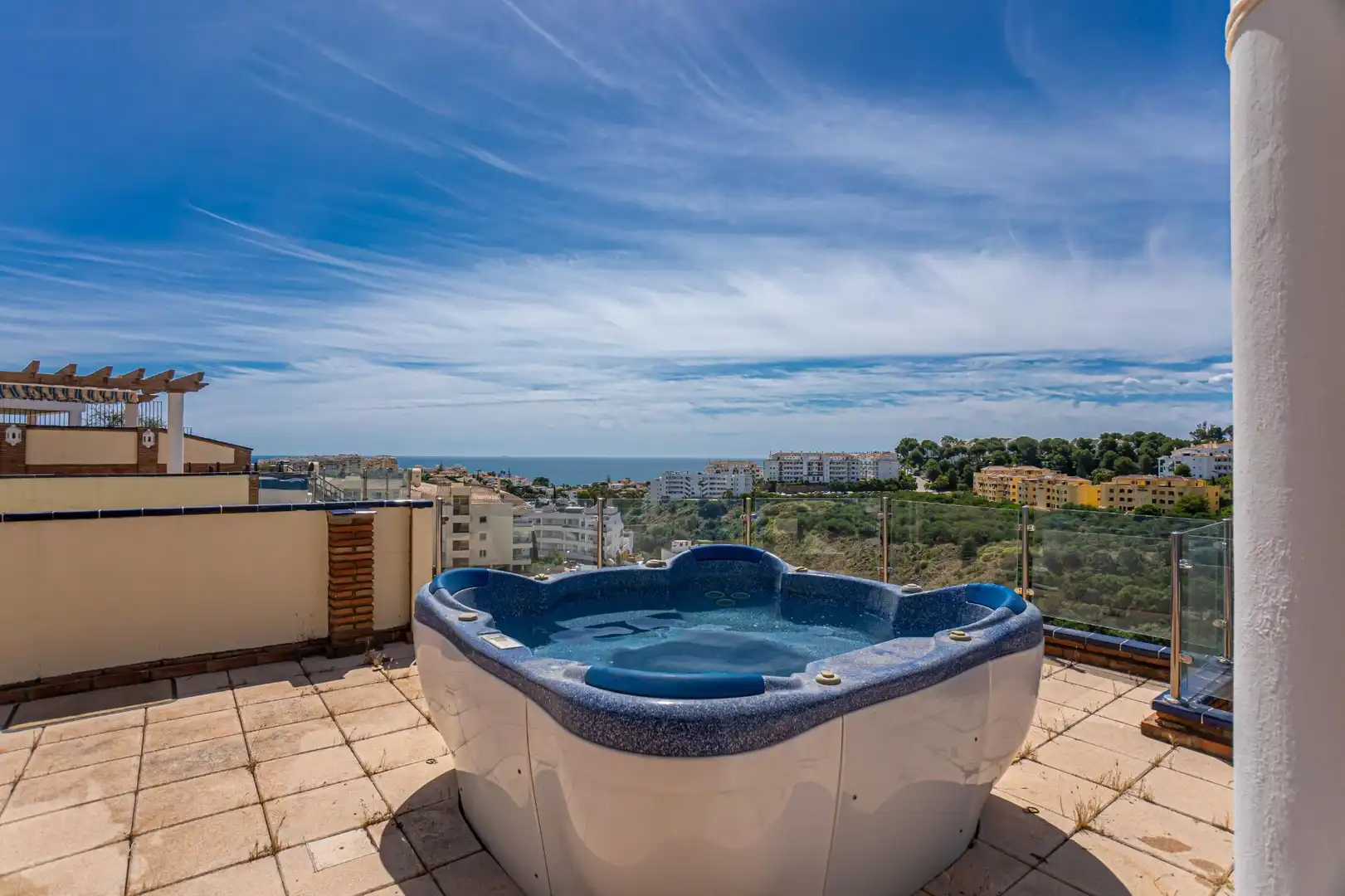 Ático en venta en Calle Severiano Ballesteros de Riviera, Riviera del Sol