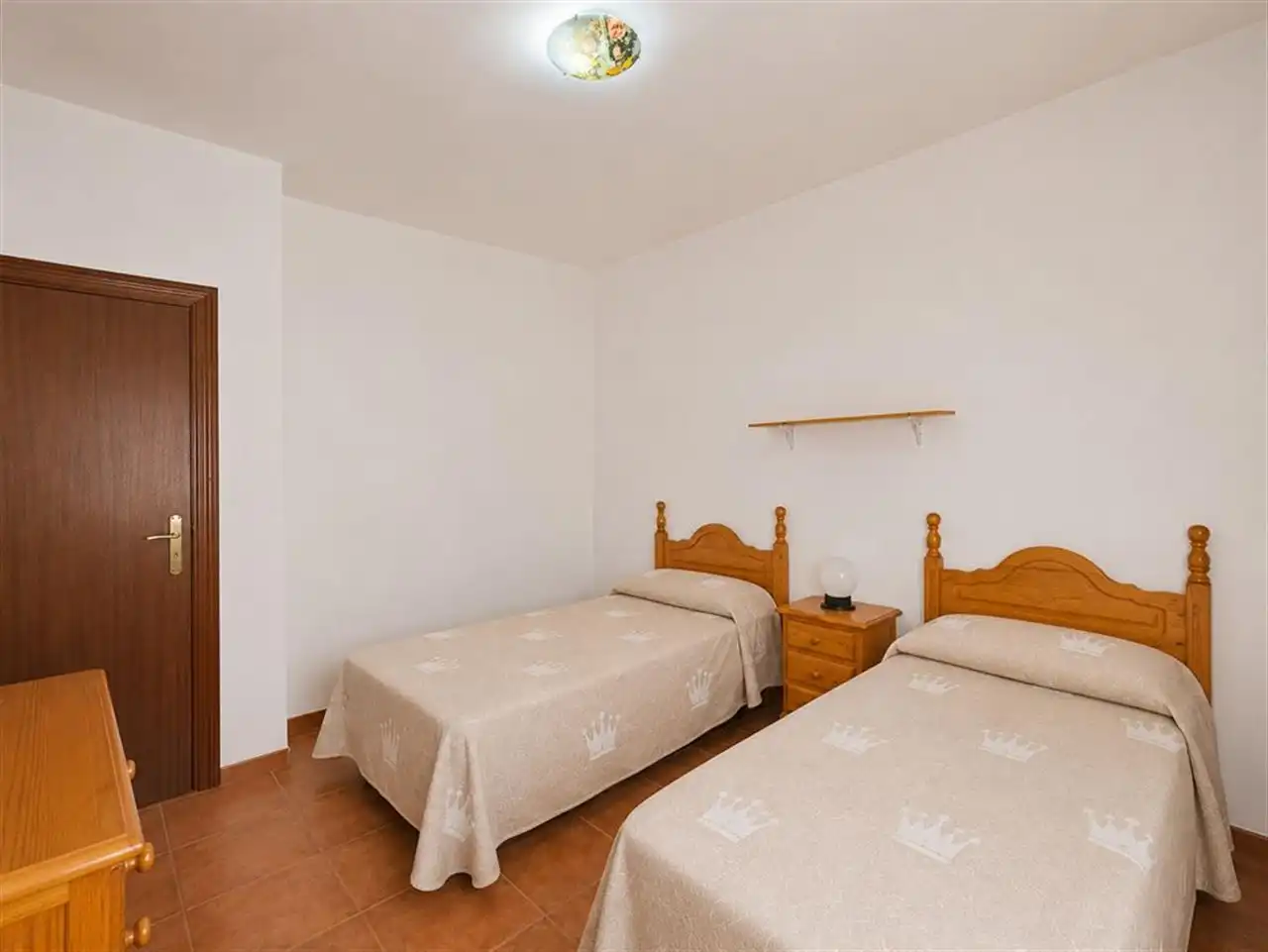 Dormitori de Casa adosada en venda en Fuente de Piedra amb Piscina