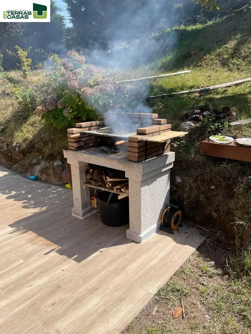 Jardín de Casa o chalet en venta en Cangas  con Calefacción y Terraza