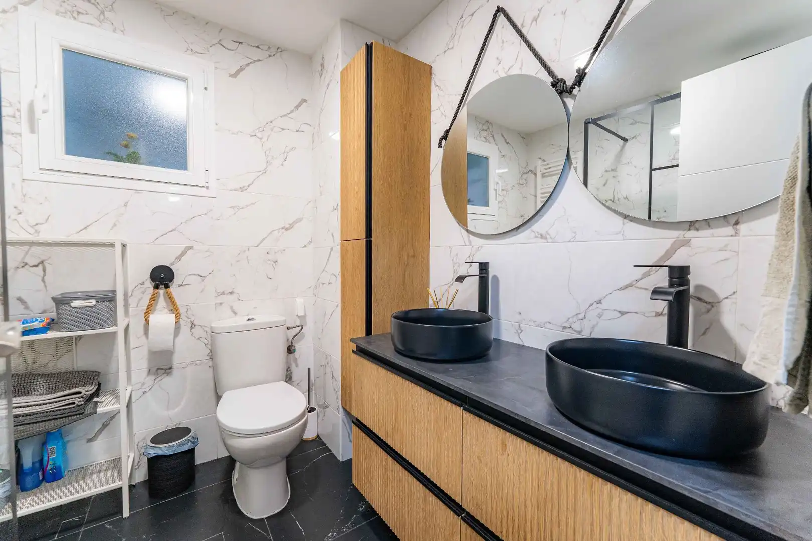 Badezimmer von Wohnung zum Verkauf in Fuenlabrada mit Heizung