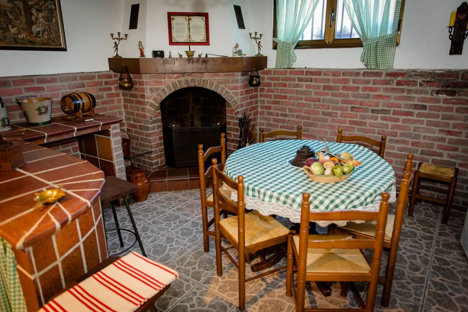 Houses for sale in Torre del Bierzo  with Air Conditioner, Heating and Private garden