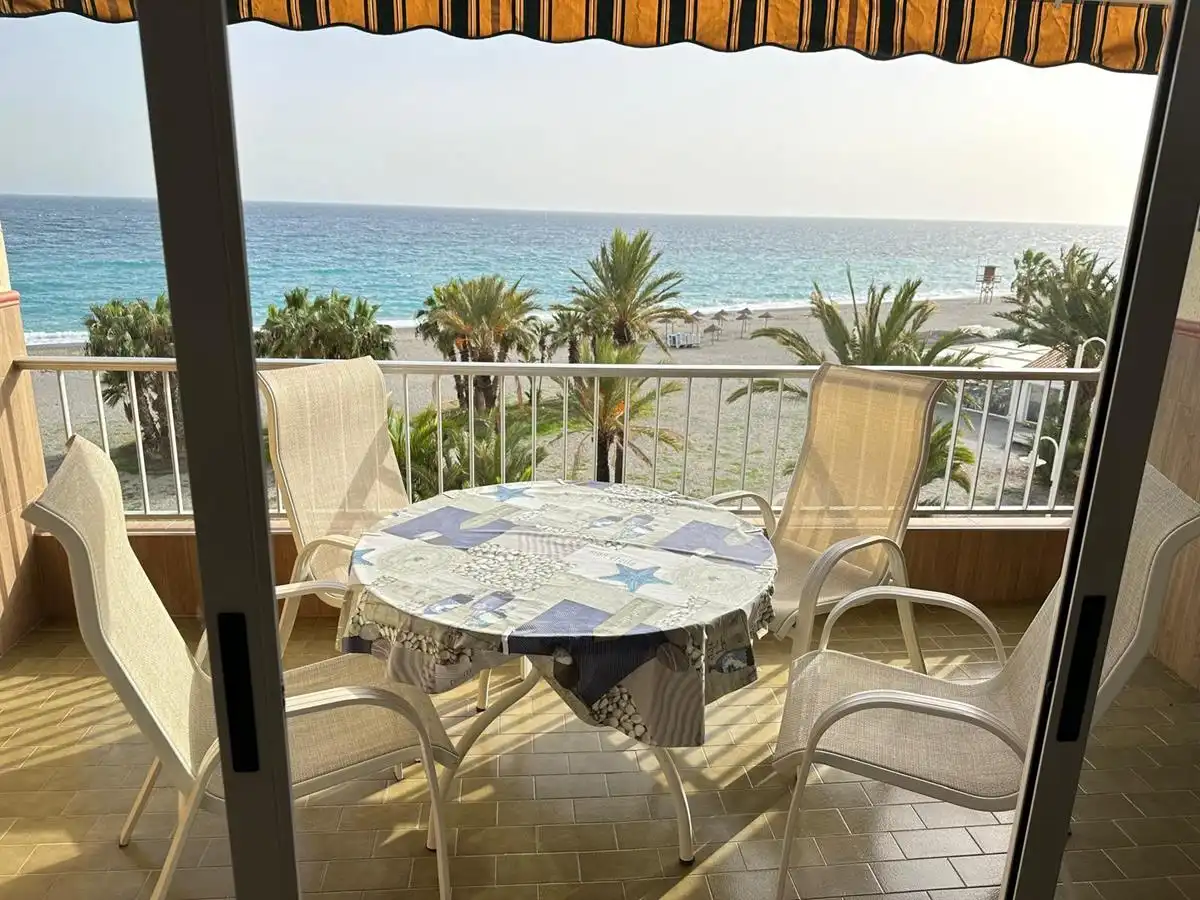 Terrasse von Wohnungen zur Miete in Almuñécar mit Klimaanlage, Terrasse und Möbliert