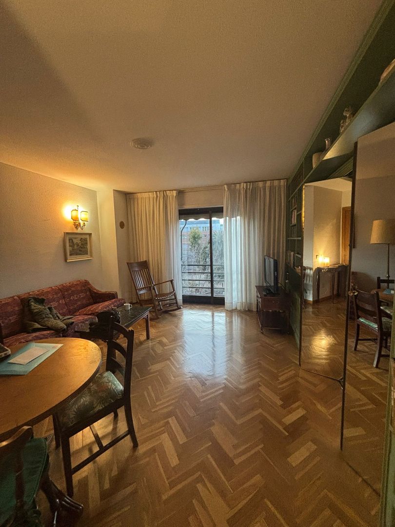 Piso de alquiler en Calle de Bravo Murillo, 78, Ríos Rosas - Nuevos Ministerios