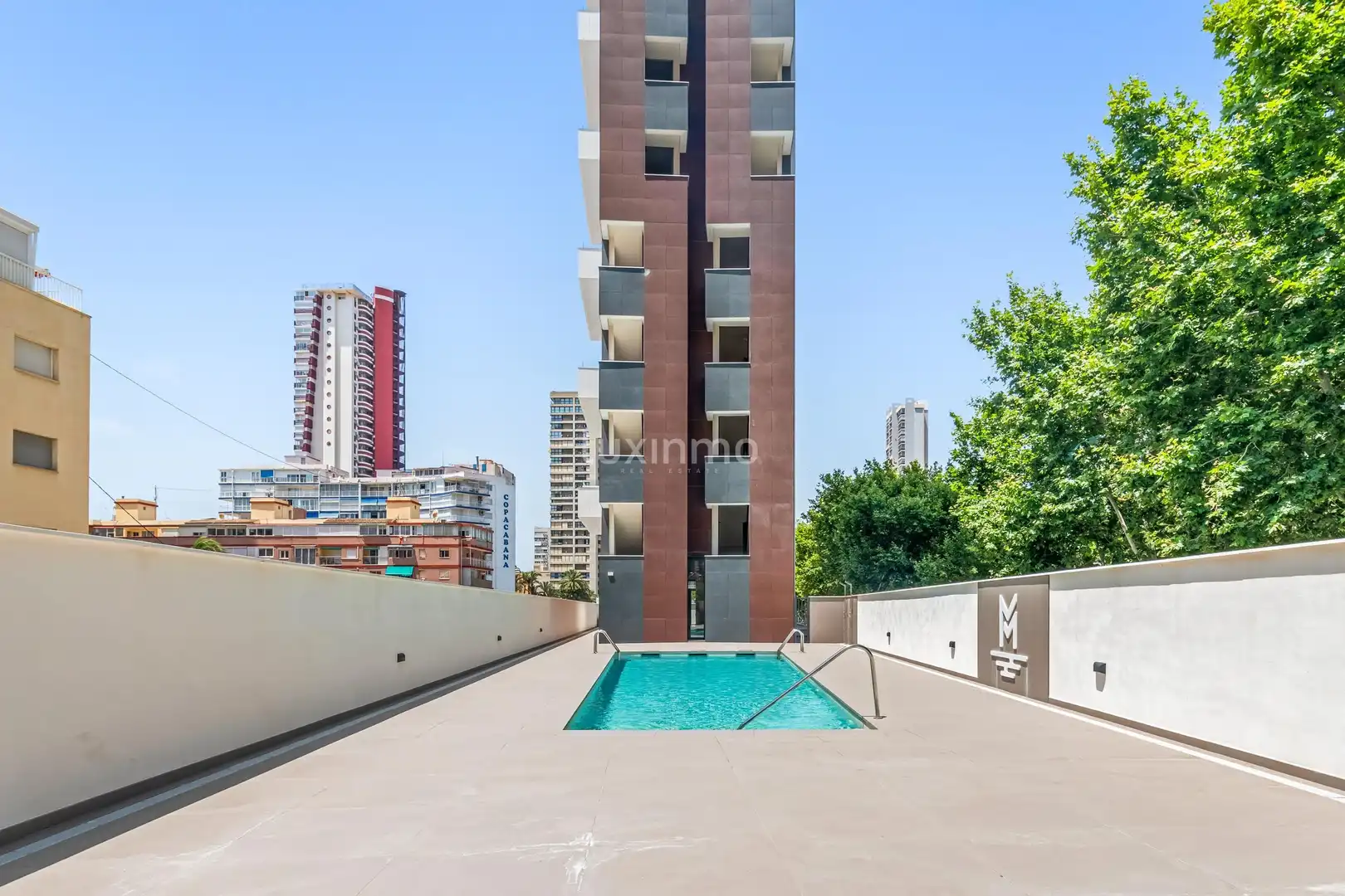 Swimming pool of Flat for sale in Benidorm  with Air Conditioner, Heating and Private garden