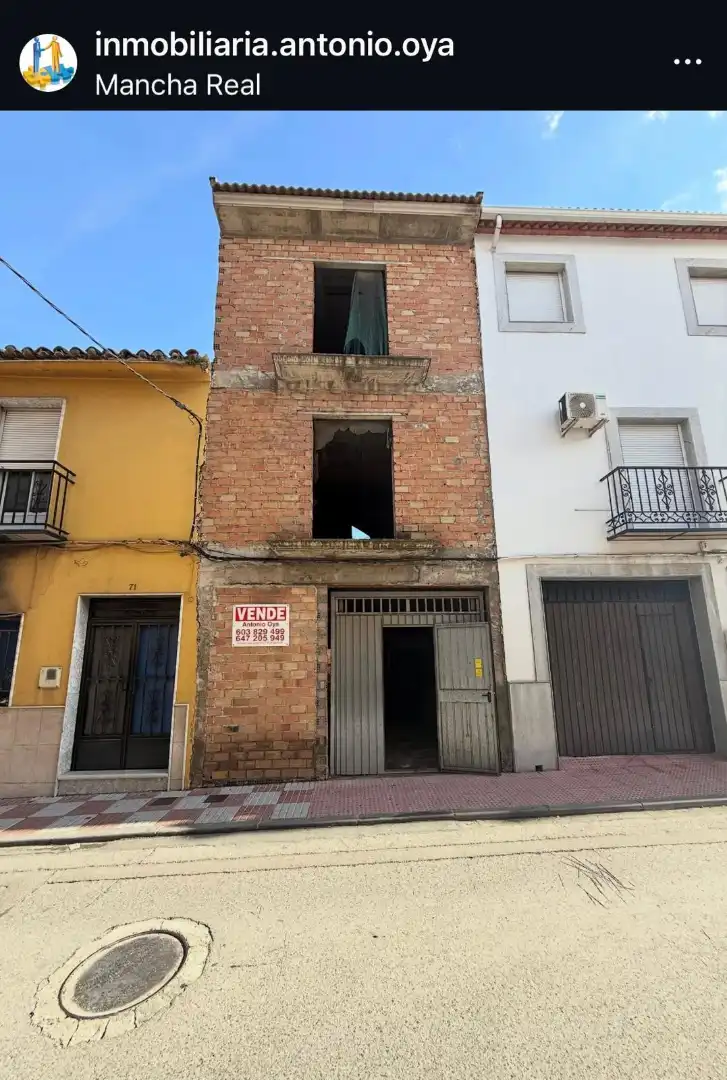 Casa con terraza en venta en Mancha Real