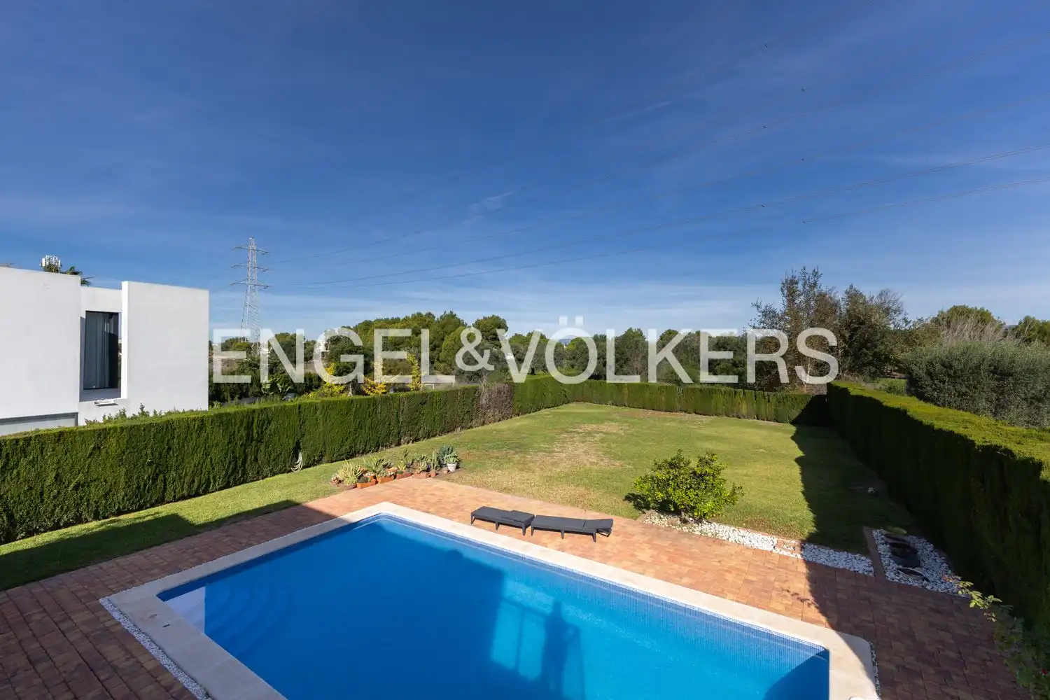 Swimming pool of Houses for sale in Torre en Conill - Cumbres de San Antonio 