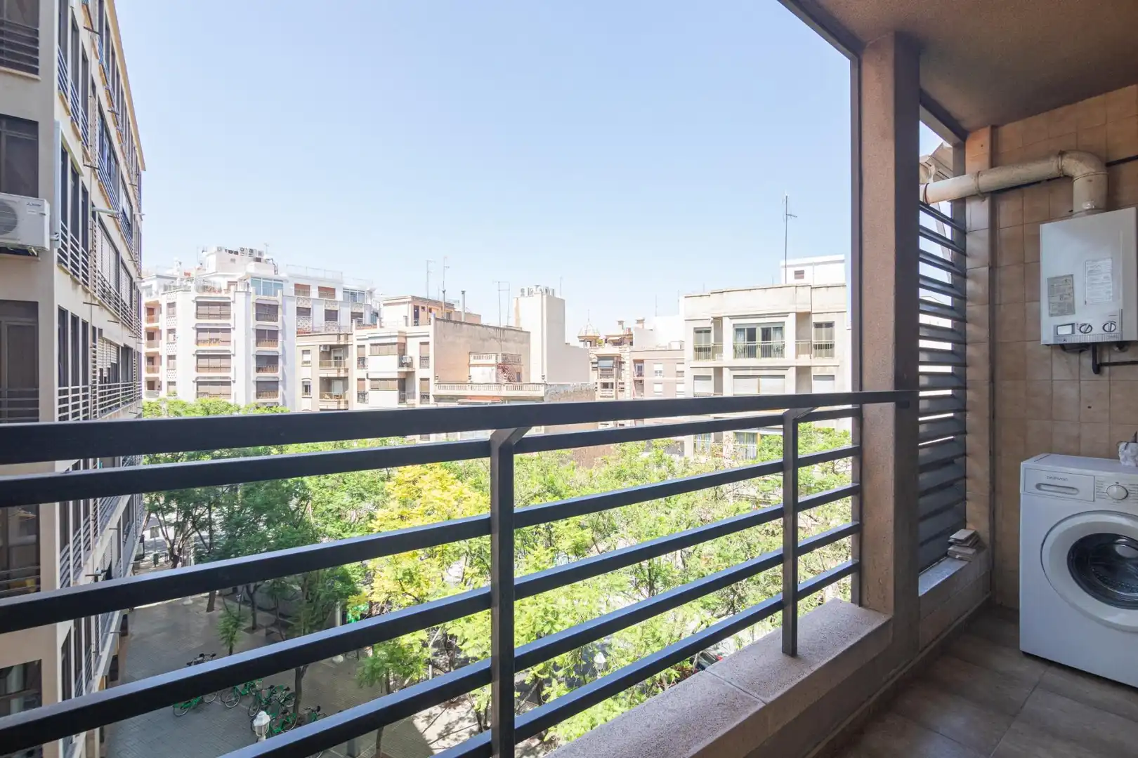 Terraza de Piso en venta en Elche / Elx con Aire acondicionado, Calefacción y Balcón